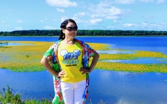 女生和男生打扑克牌差差差差的视频